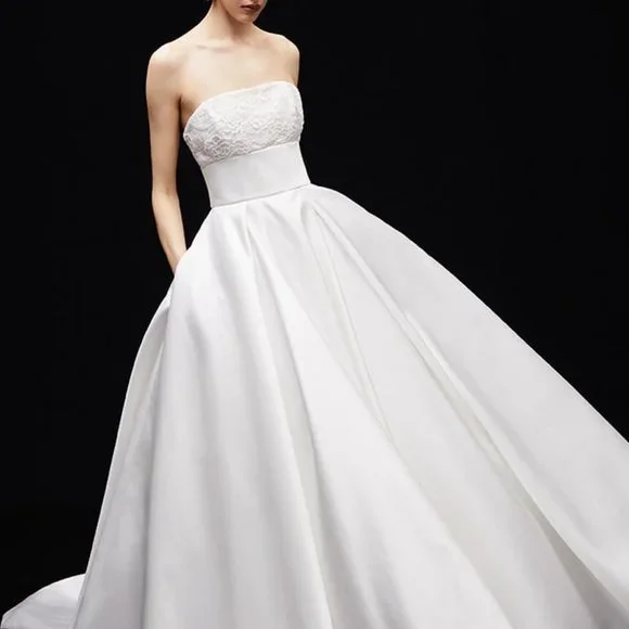 rita vinieris Dresses Rivini Melina Sample Wedding Gown Poshmark